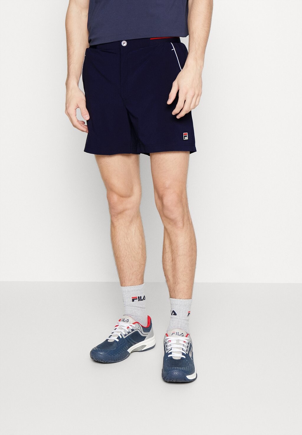Спортивные шорты Stephan Fila, цвет navy
Спортивные шорты Stephan Fila, цвет navy