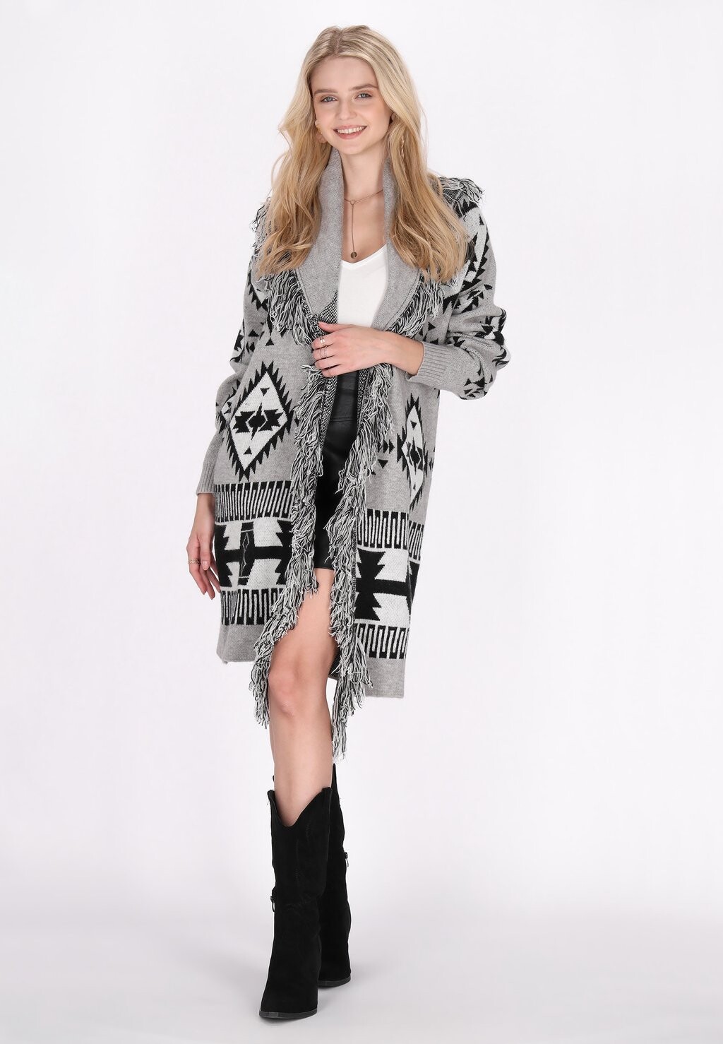 Кардиган IZIA, черный
Кардиган IZIA, черный