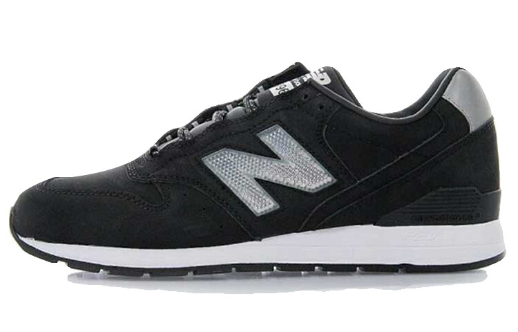 Кроссовки мужские NB 996 с низким верхом, черные New Balance
Кроссовки мужские NB 996 с низким верхом, черные New Balance