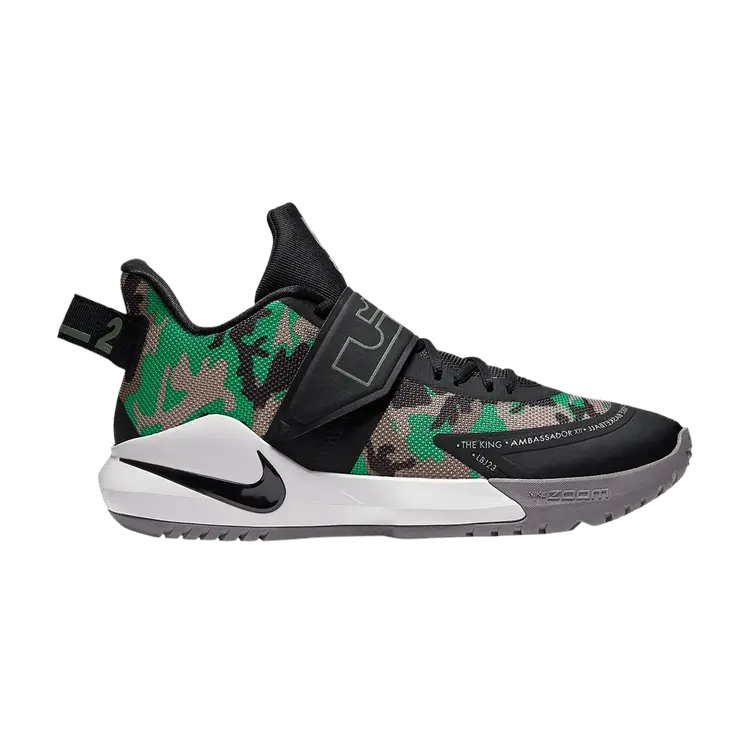 Кроссовки LeBron Ambassador 12 'Camo', черный
Кроссовки LeBron Ambassador 12 'Camo', черный