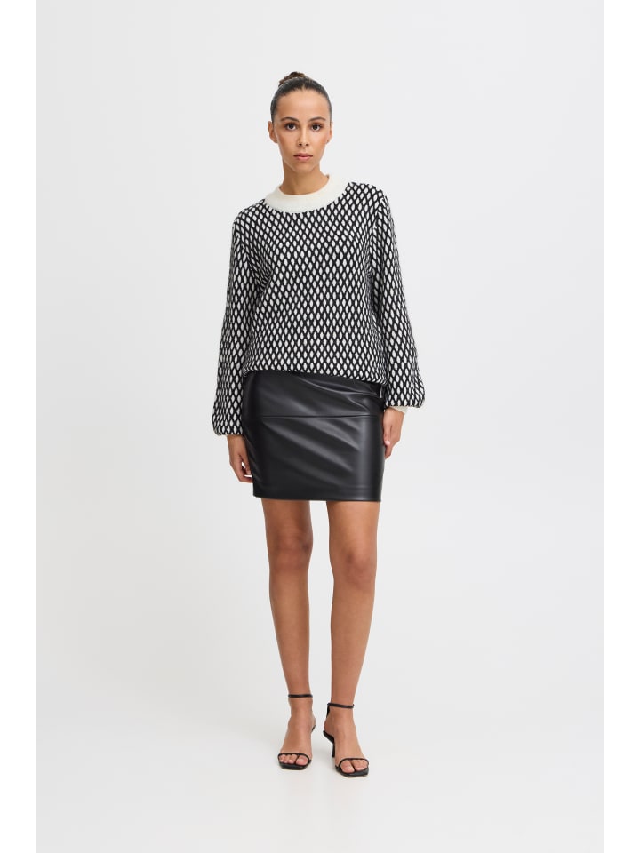 ICHI Юбка IHCOMANO стандартного кроя, черная
ICHI Юбка IHCOMANO стандартного кроя, черная