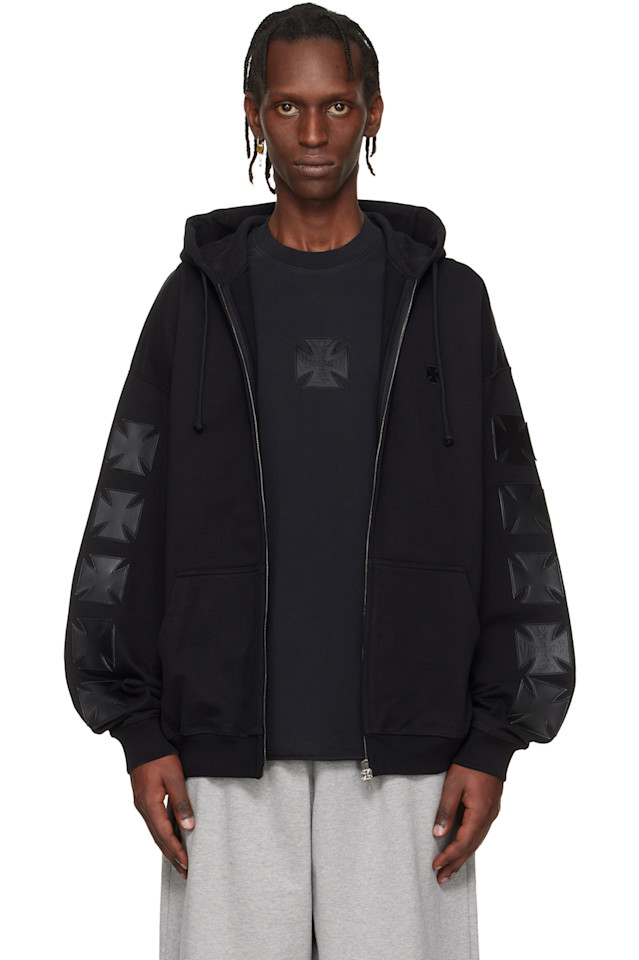 Кожаная байкерская толстовка на молнии с перекрестными лямками Vetements, черный
Кожаная байкерская толстовка на молнии с перекрестными лямками Vetements, черный