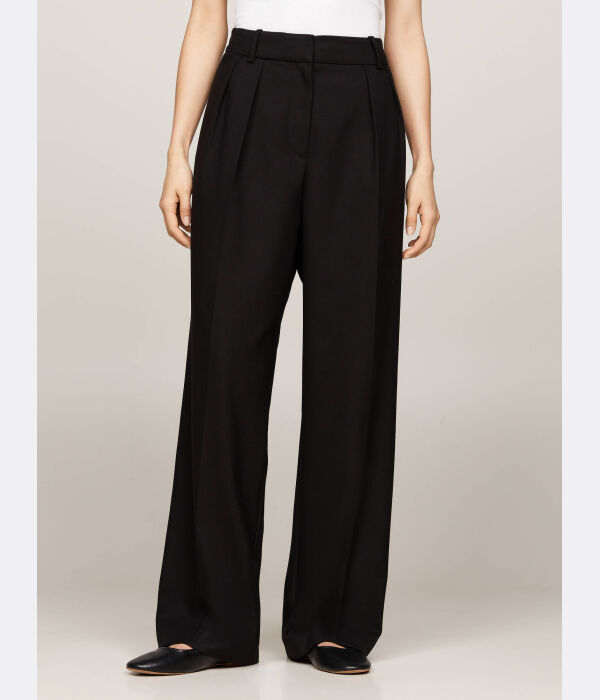 Брюки Tommy Hilfiger Relaxed Fit, черный
Брюки Tommy Hilfiger Relaxed Fit, черный