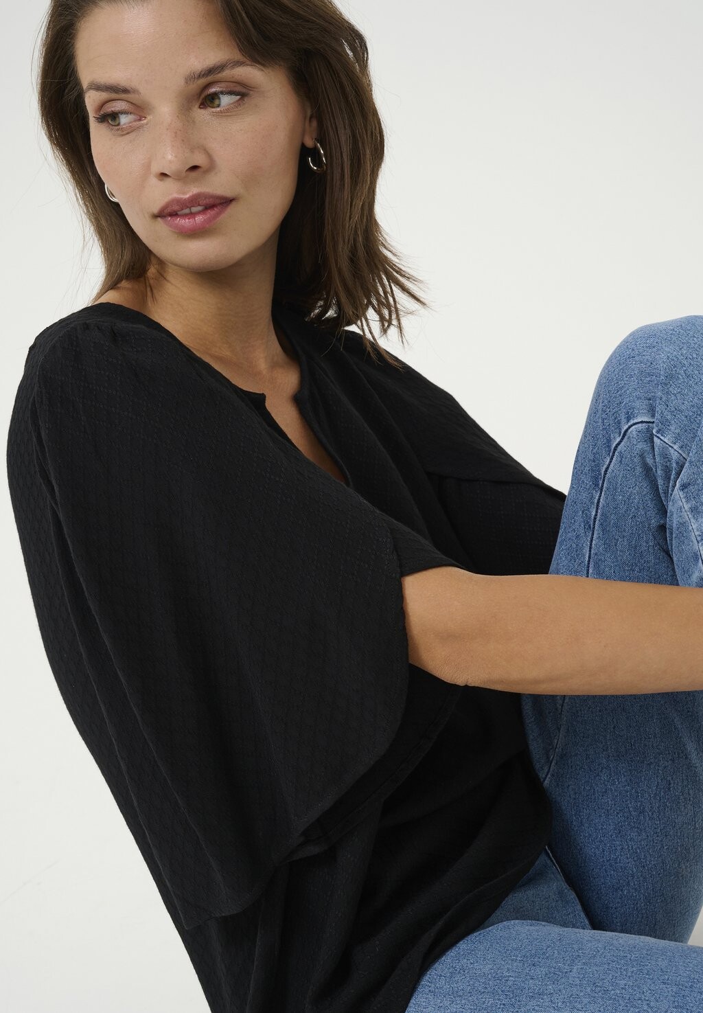 Блуза MONA Kaffe, черный
Блуза MONA Kaffe, черный