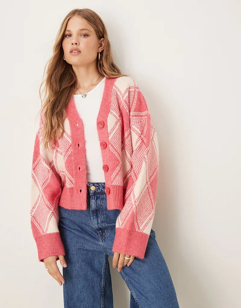 Кардиган свободного кроя ASOS DESIGN с узором «ромбы»
Кардиган свободного кроя ASOS DESIGN с узором «ромбы»