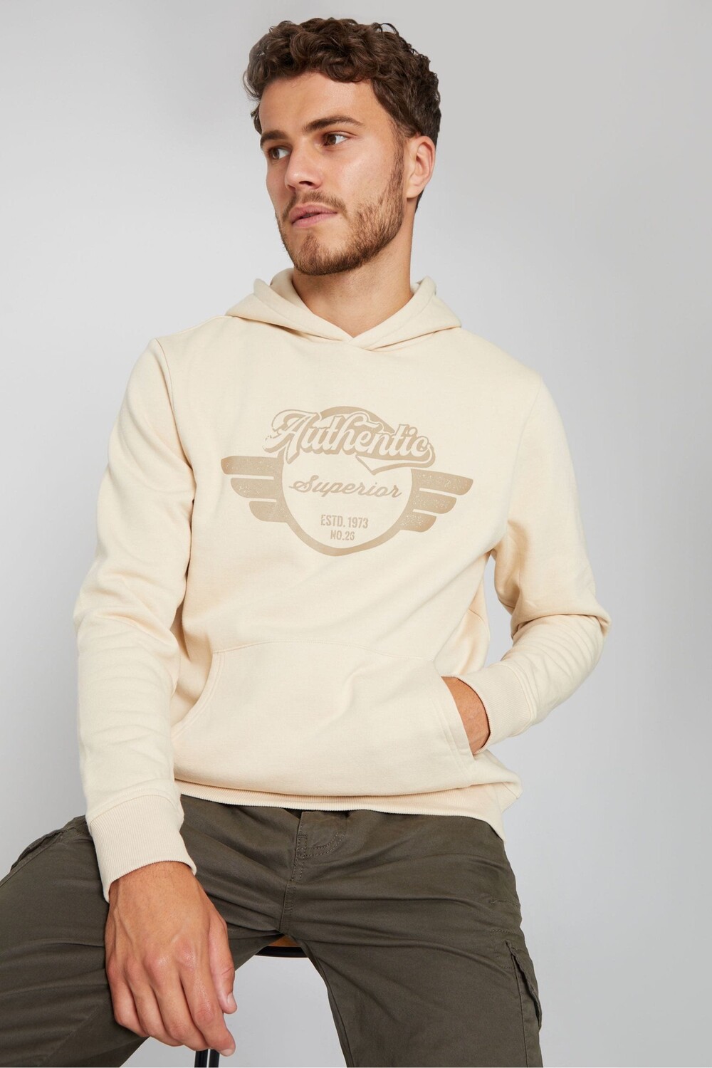 Толстовка с винтажным принтом Threadbare, бежевый
Толстовка с винтажным принтом Threadbare, бежевый