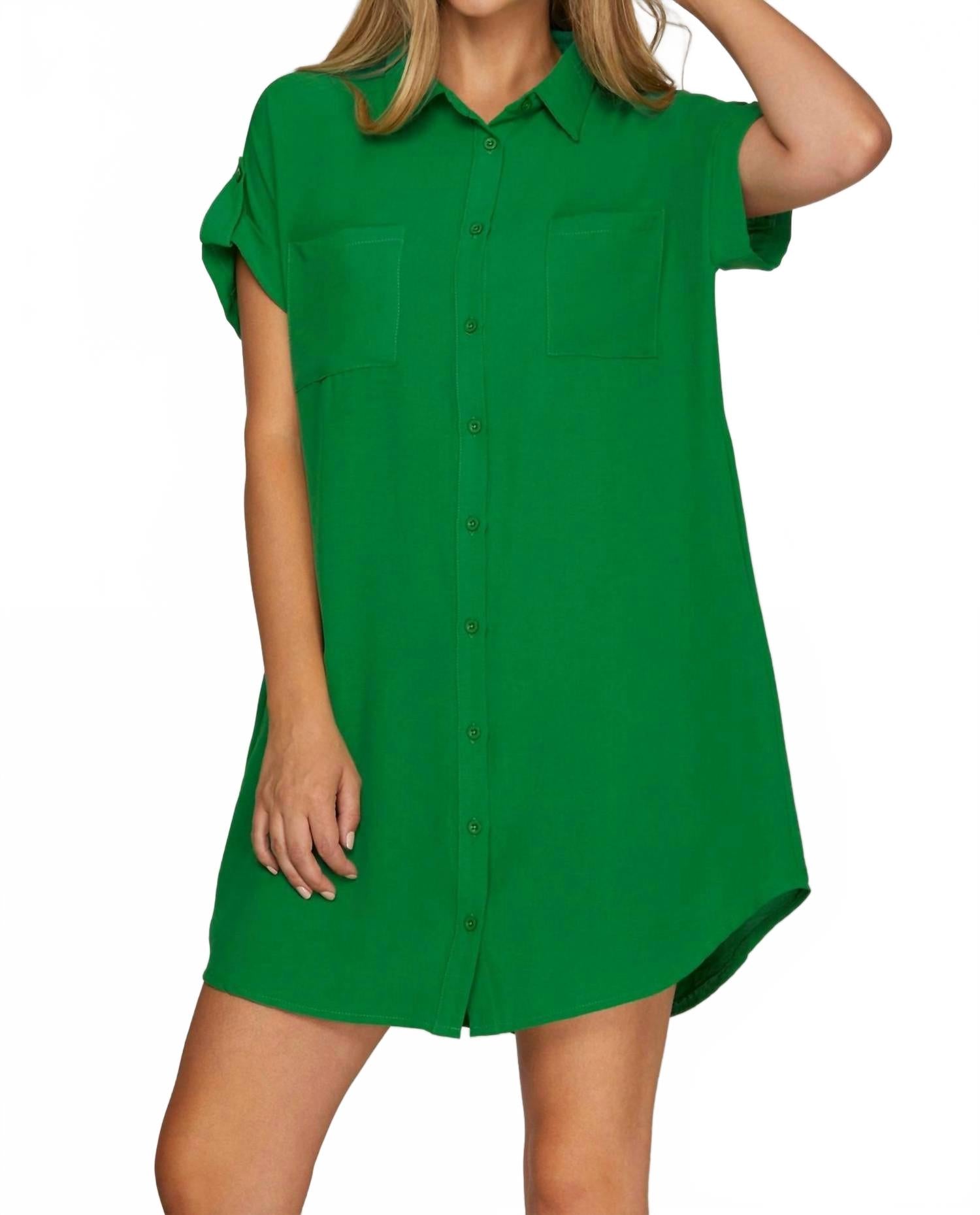 Платье-рубашка с застежкой на пуговицы, спущенное плечо, зеленого цвета She + Sky, зеленый
Платье-рубашка с застежкой на пуговицы, спущенное плечо, зеленого цвета She + Sky, зеленый