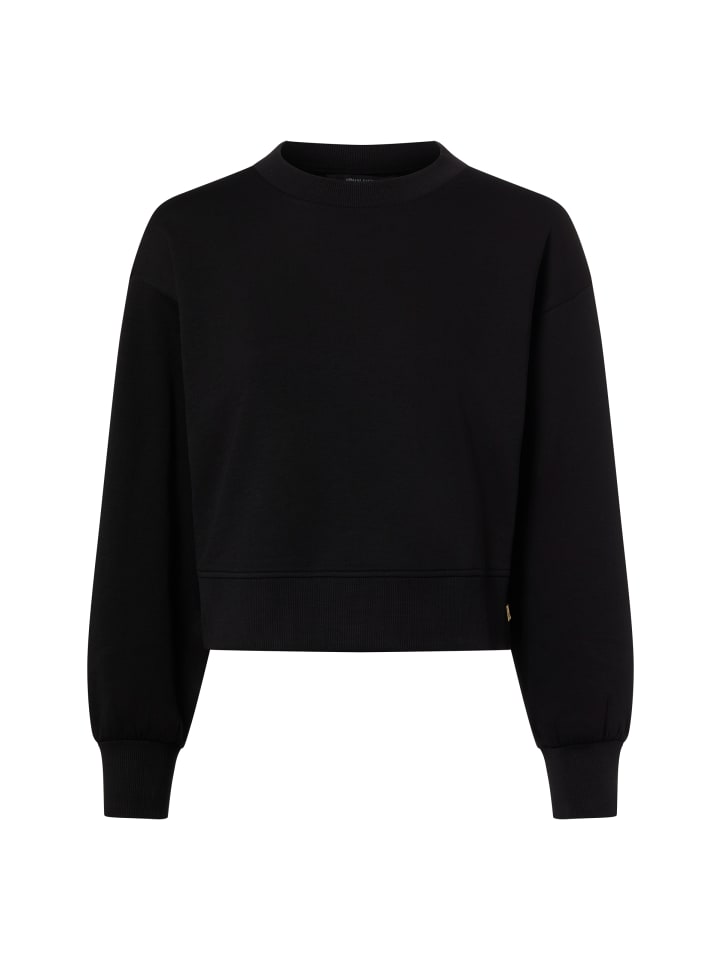 Толстовка черного цвета Armani Exchange
Толстовка черного цвета Armani Exchange