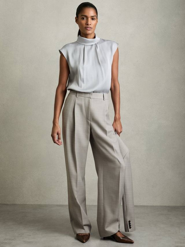 Широкие брюки из смеси шерсти petite harper Reiss, серый
Широкие брюки из смеси шерсти petite harper Reiss, серый