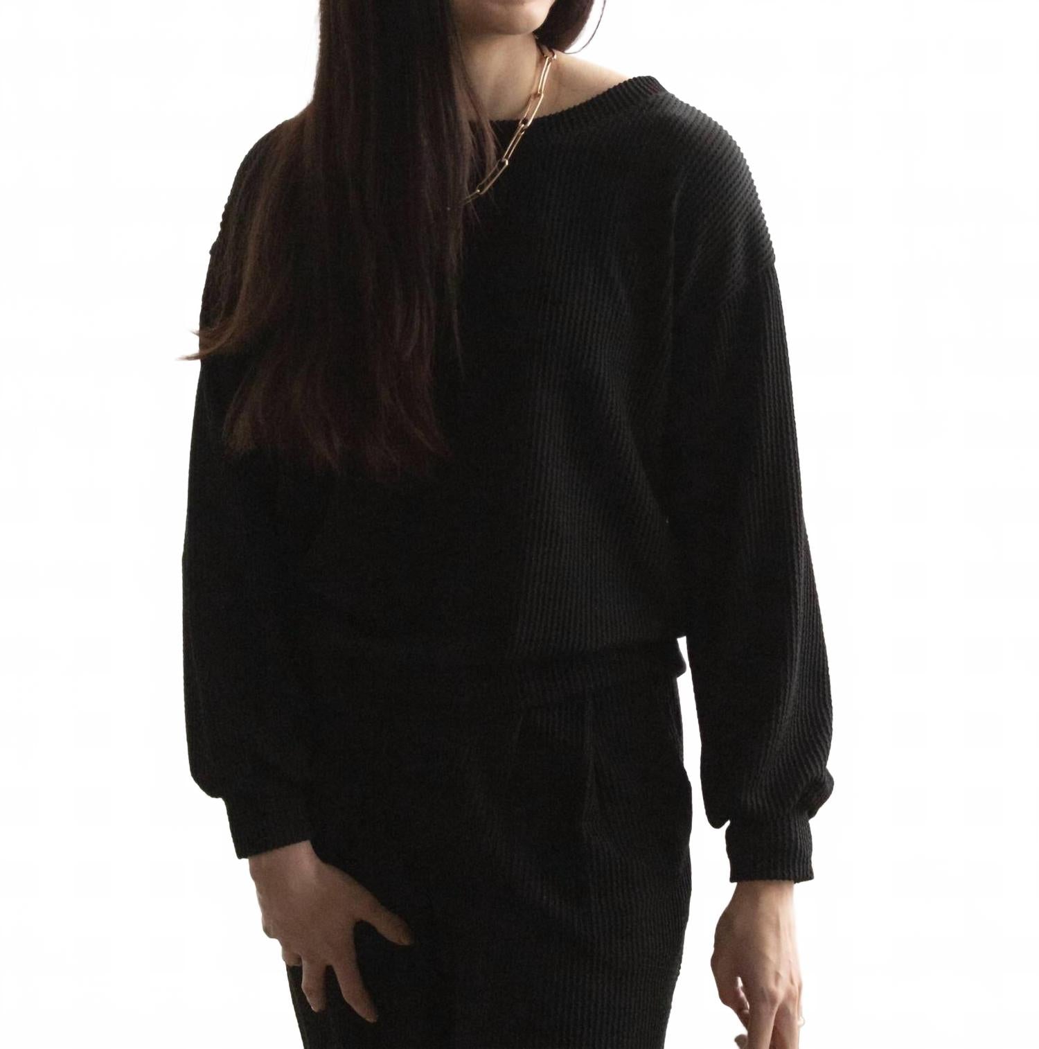 Бруклинский топ-свитшот в черном цвете Kylie Paige
Бруклинский топ-свитшот в черном цвете Kylie Paige