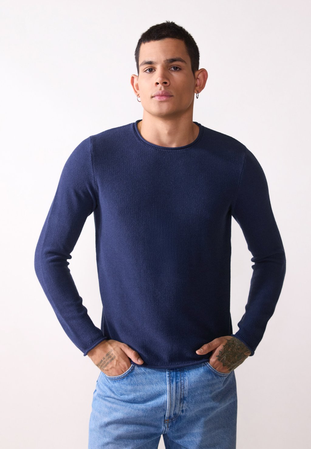 Джемпер Pier One, темно-синий
Джемпер Pier One, темно-синий