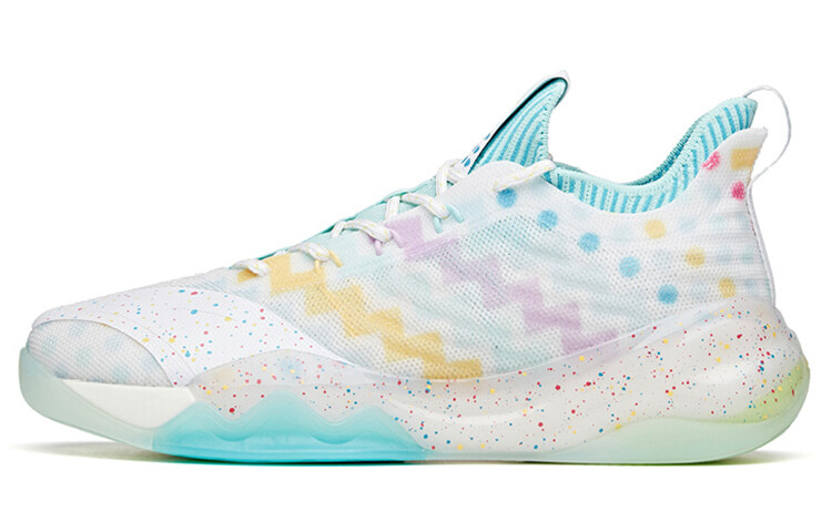 Баскетбольные кроссовки KT6 мужские с низким верхом, белые / пенозеленые / ярко-синие Anta
Баскетбольные кроссовки KT6 мужские с низким верхом, белые / пенозеленые / ярко-синие Anta