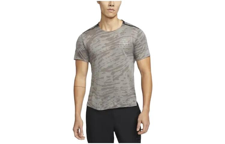 Футболка мужская серая Nike, серый
Футболка мужская серая Nike, серый