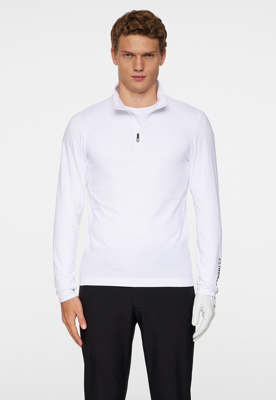 Толстовка J.LINDEBERG Sports Sweatshirt, White
Толстовка J.LINDEBERG Sports Sweatshirt, White