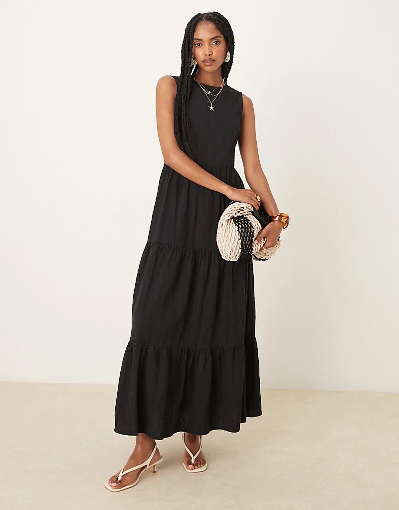 Платье миди Астрид от Nobody's Child черного цвета
Платье миди Астрид от Nobody's Child черного цвета