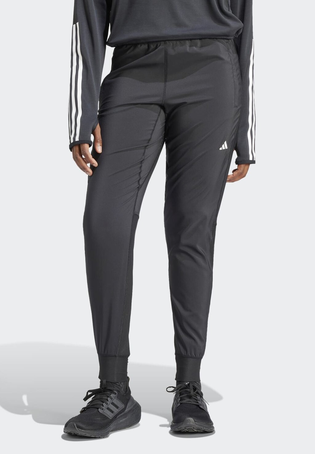 Спортивные штаны adidas Performance, цвет black
Спортивные штаны adidas Performance, цвет black