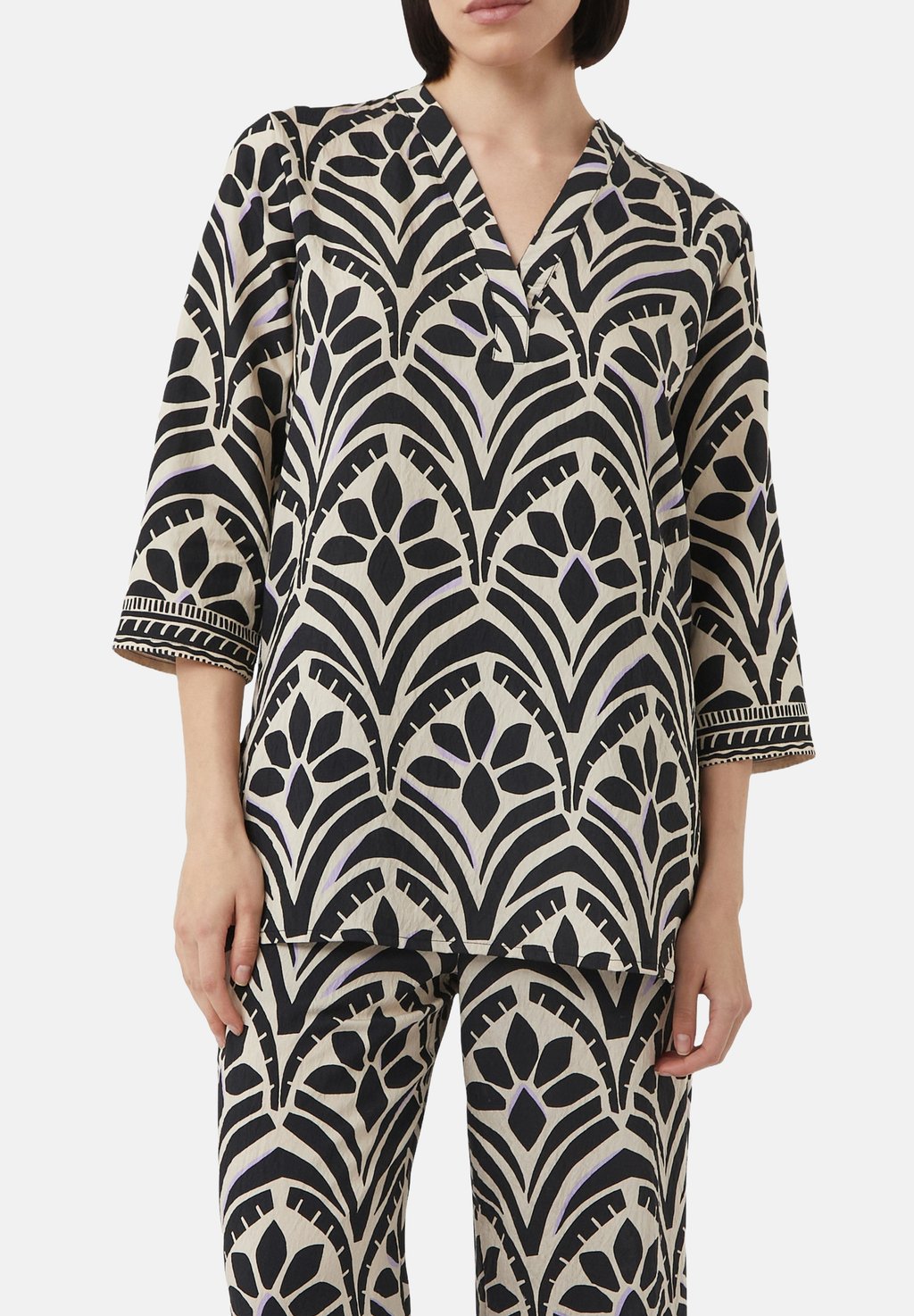 Блуза comma casual identity, черный
Блуза comma casual identity, черный