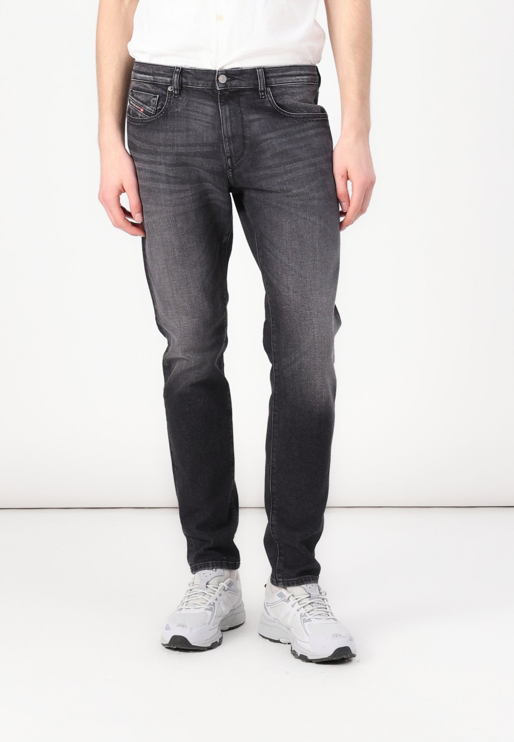 Джинсы облегающего кроя D STRUKT Diesel, черный деним
Джинсы облегающего кроя D STRUKT Diesel, черный деним