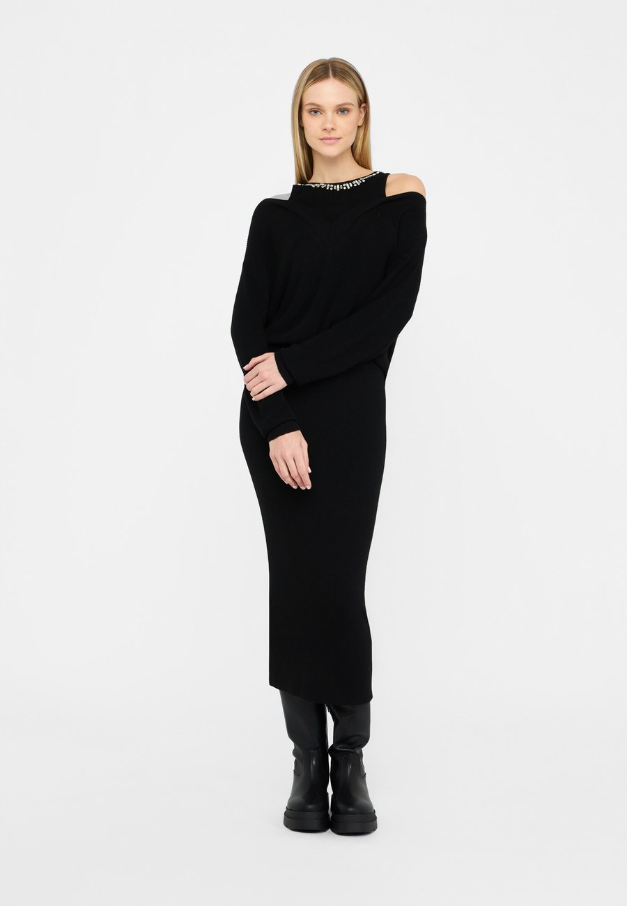 Платье LIU JO Jumper dress, Black
Платье LIU JO Jumper dress, Black