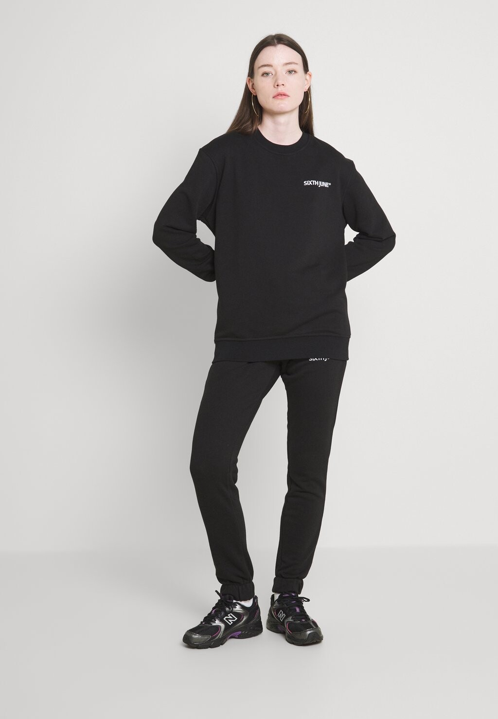 Спортивный костюм Sixth June, черный
Спортивный костюм Sixth June, черный