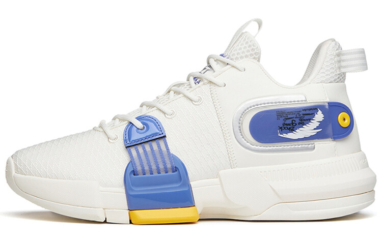 Баскетбольные кроссовки Craze 2 мужские с низким верхом цвета слоновой кости/фиолетового ириса Anta
Баскетбольные кроссовки Craze 2 мужские с низким верхом цвета слоновой кости/фиолетового ириса Anta