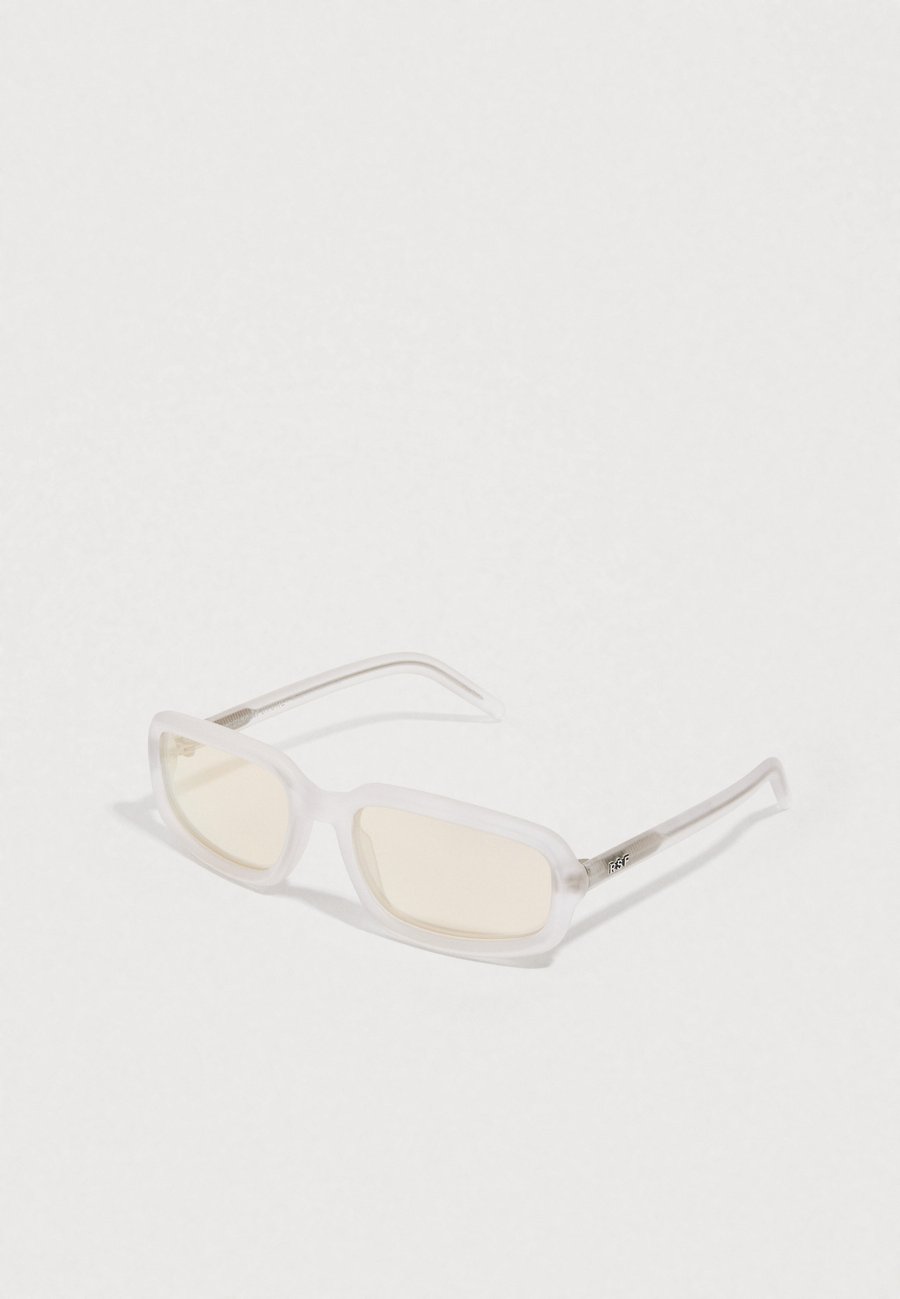 Солнцезащитные очки RETROSUPERFUTURE TROLL FROZEN UNISEX, Silver-Coloueed/Silver-Coloured
Солнцезащитные очки RETROSUPERFUTURE TROLL FROZEN UNISEX, Silver-Coloueed/Silver-Coloured