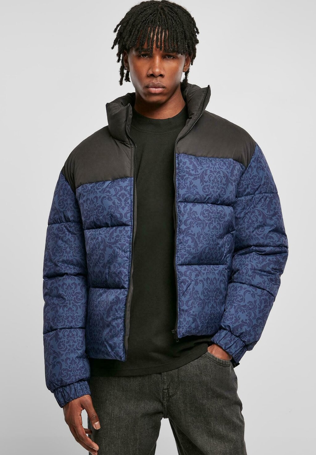 Куртка зимняя Urban Classics AOP RETRO, цвет Darkblue Damast Aop, Черный, Куртка зимняя Urban Classics AOP RETRO, цвет Darkblue Damast Aop
Куртка зимняя Urban Classics AOP RETRO, цвет Darkblue Damast Aop, Черный, Куртка зимняя Urban Classics AOP RETRO, цвет Darkblue Damast Aop