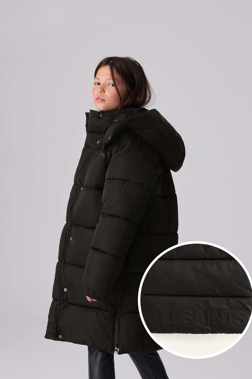 Длинное стеганое пальто для девочек Smallsaints, черный
Длинное стеганое пальто для девочек Smallsaints, черный