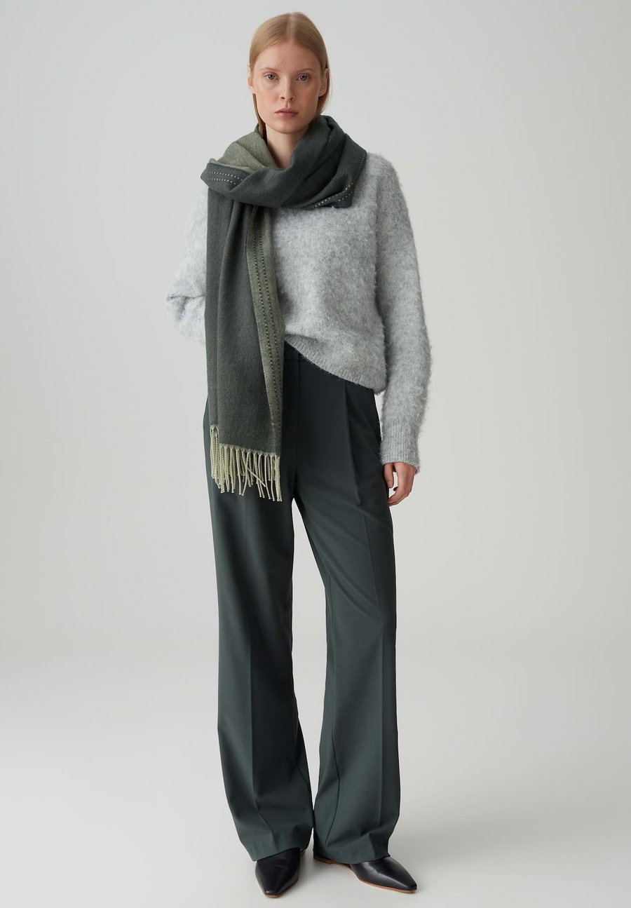 Шарф OPUS PANTS ONE SIZE, Deep Pine/Dark Green
Шарф OPUS PANTS ONE SIZE, Deep Pine/Dark Green