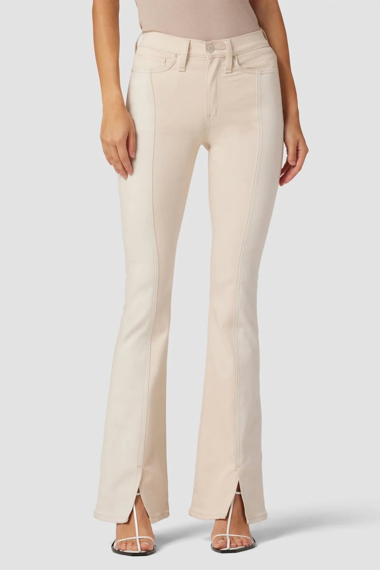 Джинсы Barbara с высокой посадкой и разрезом по низу в цвете экрю Hudson, цвет ecru colorblock
Джинсы Barbara с высокой посадкой и разрезом по низу в цвете экрю Hudson, цвет ecru colorblock