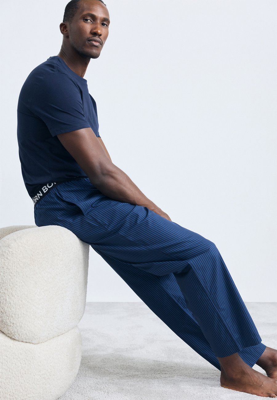 Пижамные брюки Björn Borg CORE LOGO PYJAMA PANTS, Blue
Пижамные брюки Björn Borg CORE LOGO PYJAMA PANTS, Blue