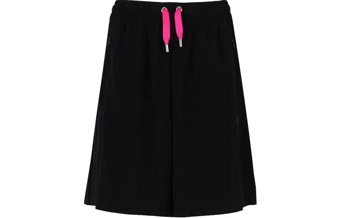 Повседневные шорты женские черные Adidas Originals
Повседневные шорты женские черные Adidas Originals