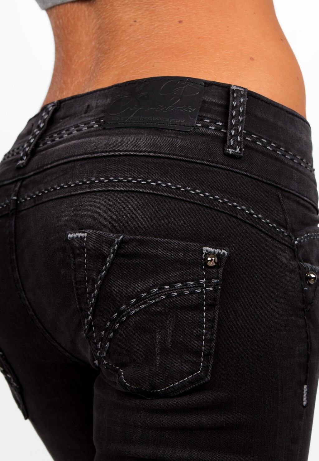 Джинсы облегающего кроя Cipo & Baxx, черный
Джинсы облегающего кроя Cipo & Baxx, черный
