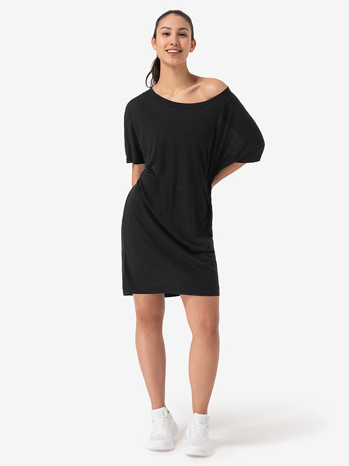 Super.natural Платье «Лагуна» черного цвета
Super.natural Платье «Лагуна» черного цвета