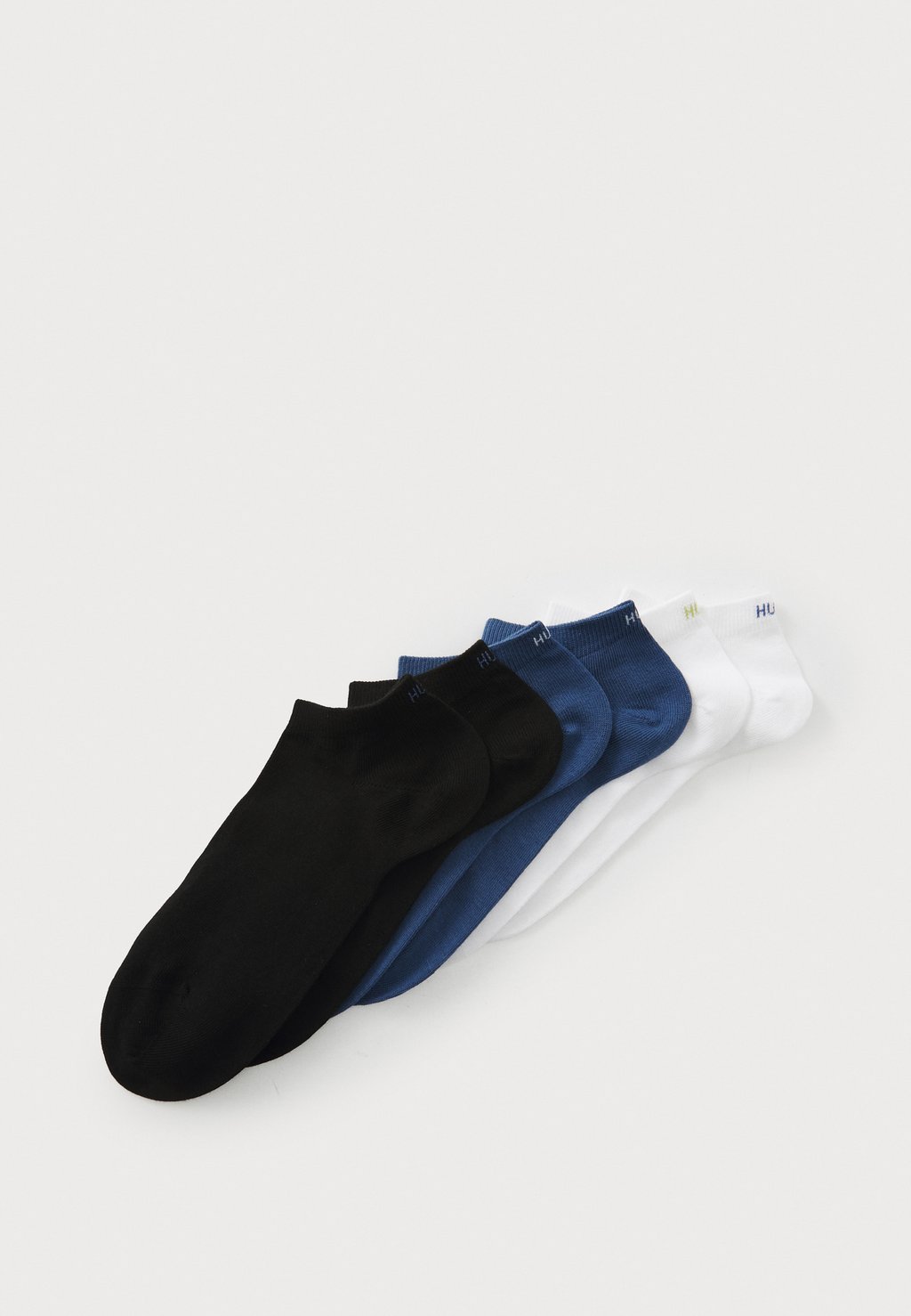 Носки UNI 6 PACK HUGO, черный
Носки UNI 6 PACK HUGO, черный