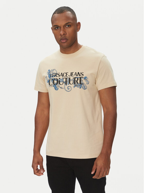 Футболка обычного кроя 78GAHC05 Versace Jeans Couture, бежевый
Футболка обычного кроя 78GAHC05 Versace Jeans Couture, бежевый