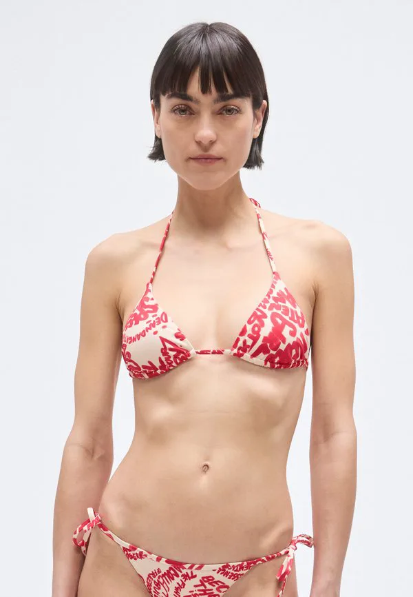 Топ от бикини в форме треугольника Dsquared2, Ivory/Fuxia, Красный, Топ от бикини в форме треугольника Dsquared2, Ivory/Fuxia
Топ от бикини в форме треугольника Dsquared2, Ivory/Fuxia, Красный, Топ от бикини в форме треугольника Dsquared2, Ivory/Fuxia