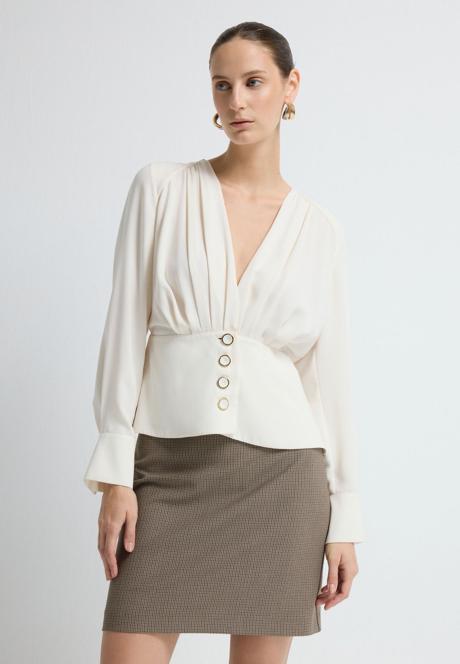 Блуза adL Blouse, Vanilla/Beige
Блуза adL Blouse, Vanilla/Beige