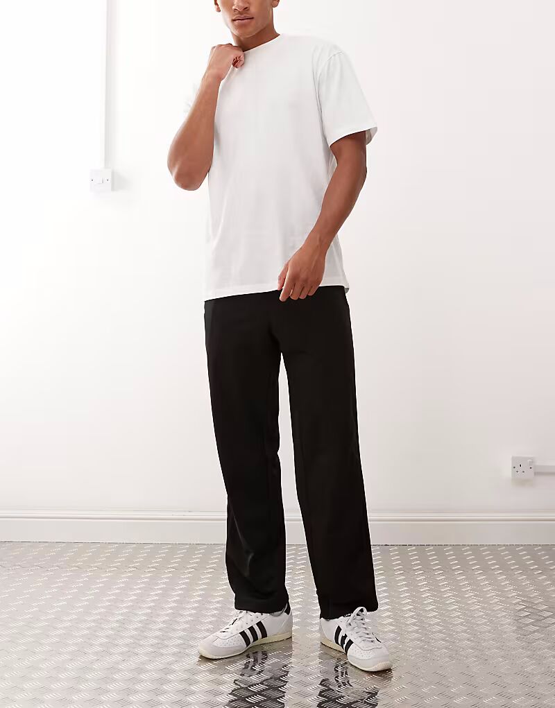 Штаны для трекинга Adidas Originals Adicolor Classics Firebird черного цвета
Штаны для трекинга Adidas Originals Adicolor Classics Firebird черного цвета