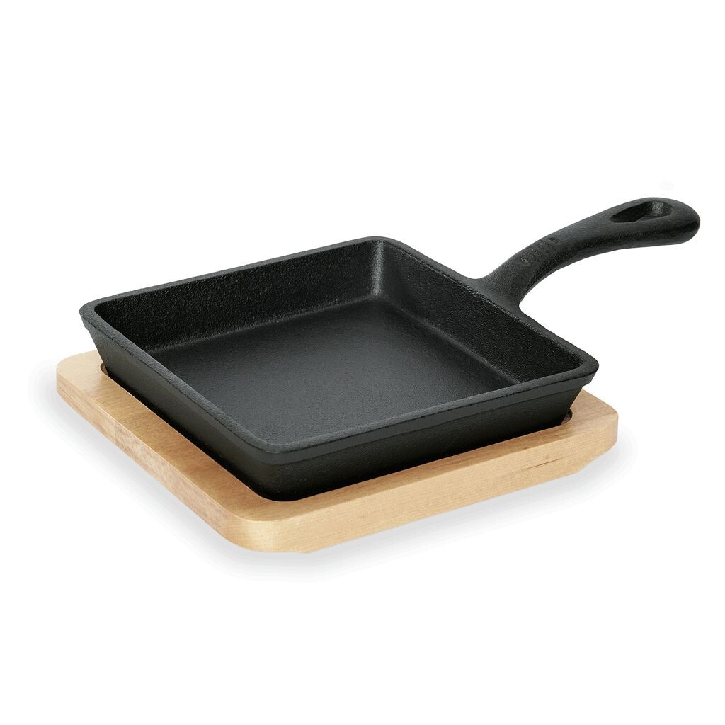 Мини-кастрюля WAS Germany с деревянной подставкой и ручкой, чугун 14,5 x 14,5 x 2,5 см
Мини-кастрюля WAS Germany с деревянной подставкой и ручкой, чугун 14,5 x 14,5 x 2,5 см