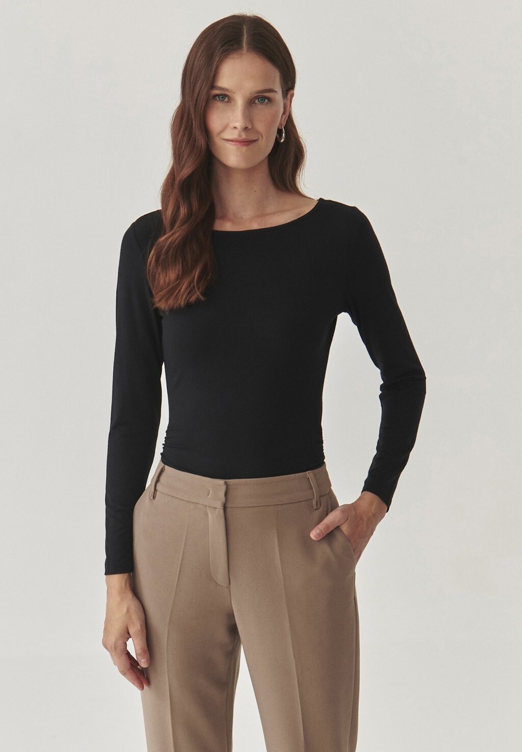 Топ с длинными рукавами ZULA TATUUM, черный
Топ с длинными рукавами ZULA TATUUM, черный