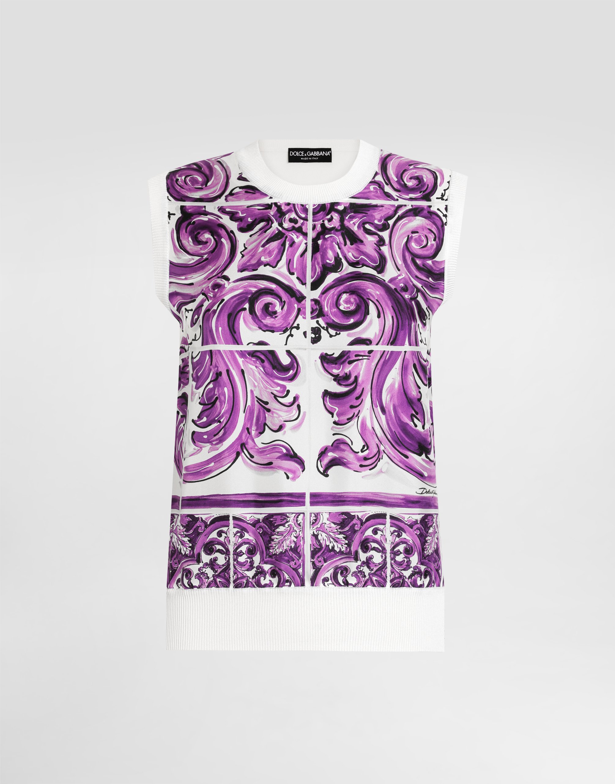 Шелковый топ с принтом majolica Dolce & Gabbana, мультиколор
Шелковый топ с принтом majolica Dolce & Gabbana, мультиколор