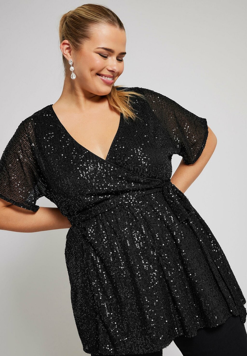 Блуза SEQUIN WRAP Yours Clothing, черный
Блуза SEQUIN WRAP Yours Clothing, черный