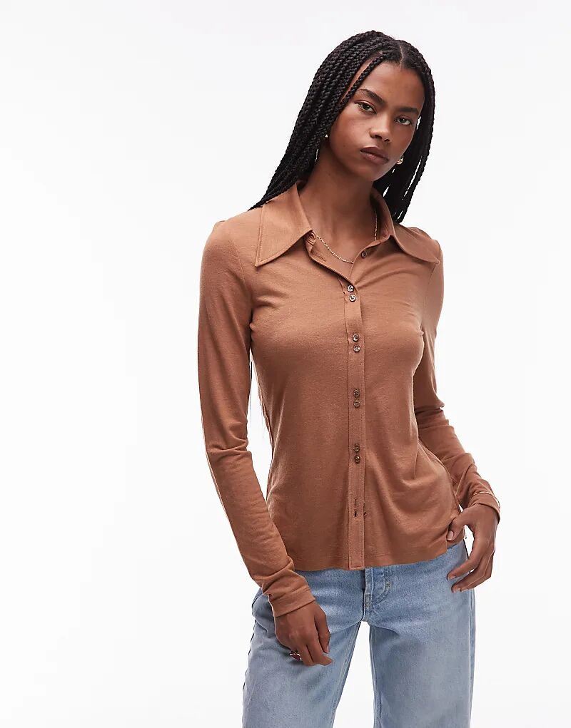 & Other Stories шерстяная трикотажная рубашка с заостренным воротником цвета мокко коричневого цвета
& Other Stories шерстяная трикотажная рубашка с заостренным воротником цвета мокко коричневого цвета