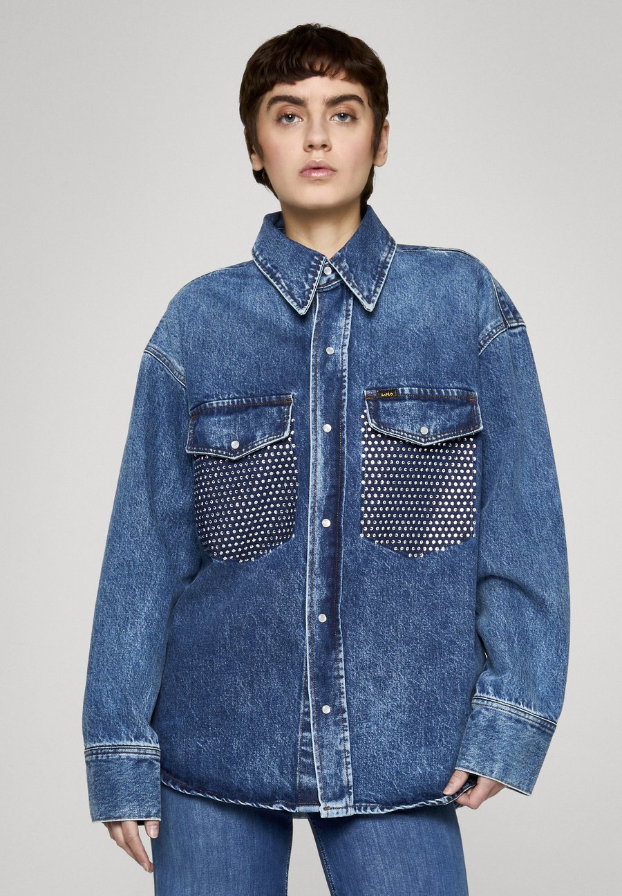 Блуза LOIS Jeans MIA, Medium Blue/Blue
Блуза LOIS Jeans MIA, Medium Blue/Blue