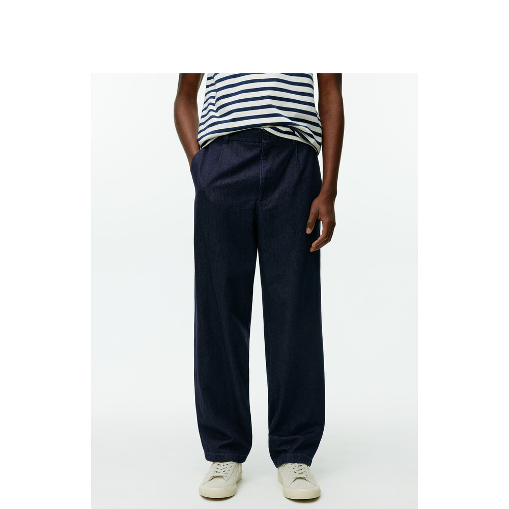 Брюки-чинос Arket мужские, темно-синий
Брюки-чинос Arket мужские, темно-синий