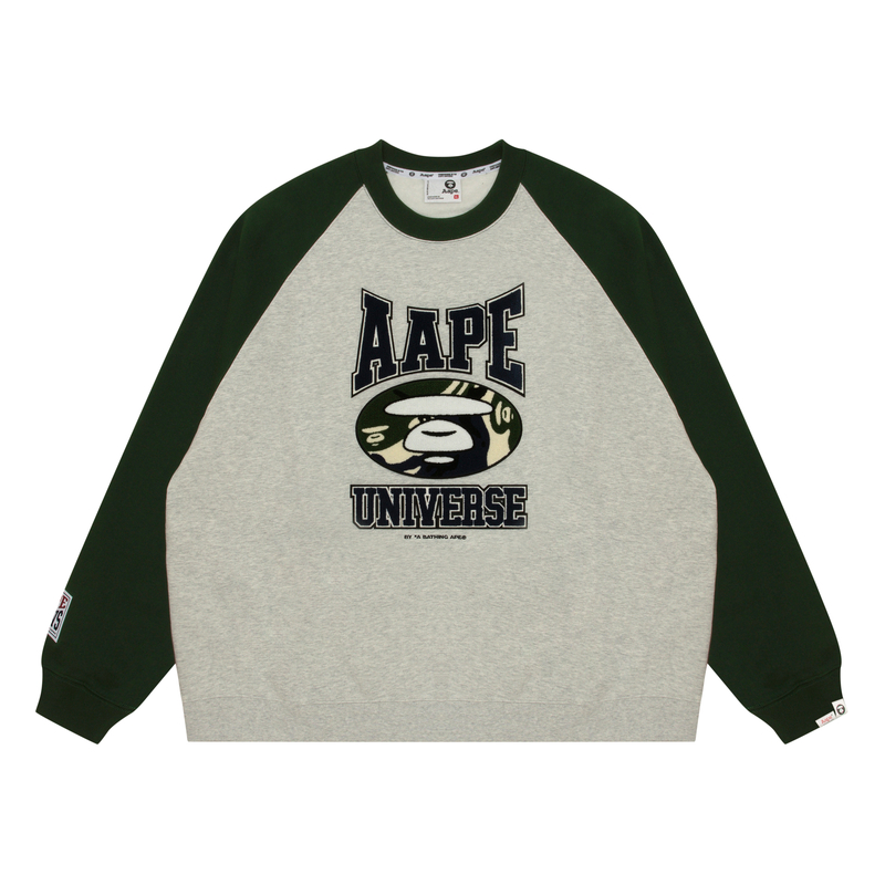 Толстовка с нашивкой логотипа A Bathing APE Aape, белый
Толстовка с нашивкой логотипа A Bathing APE Aape, белый