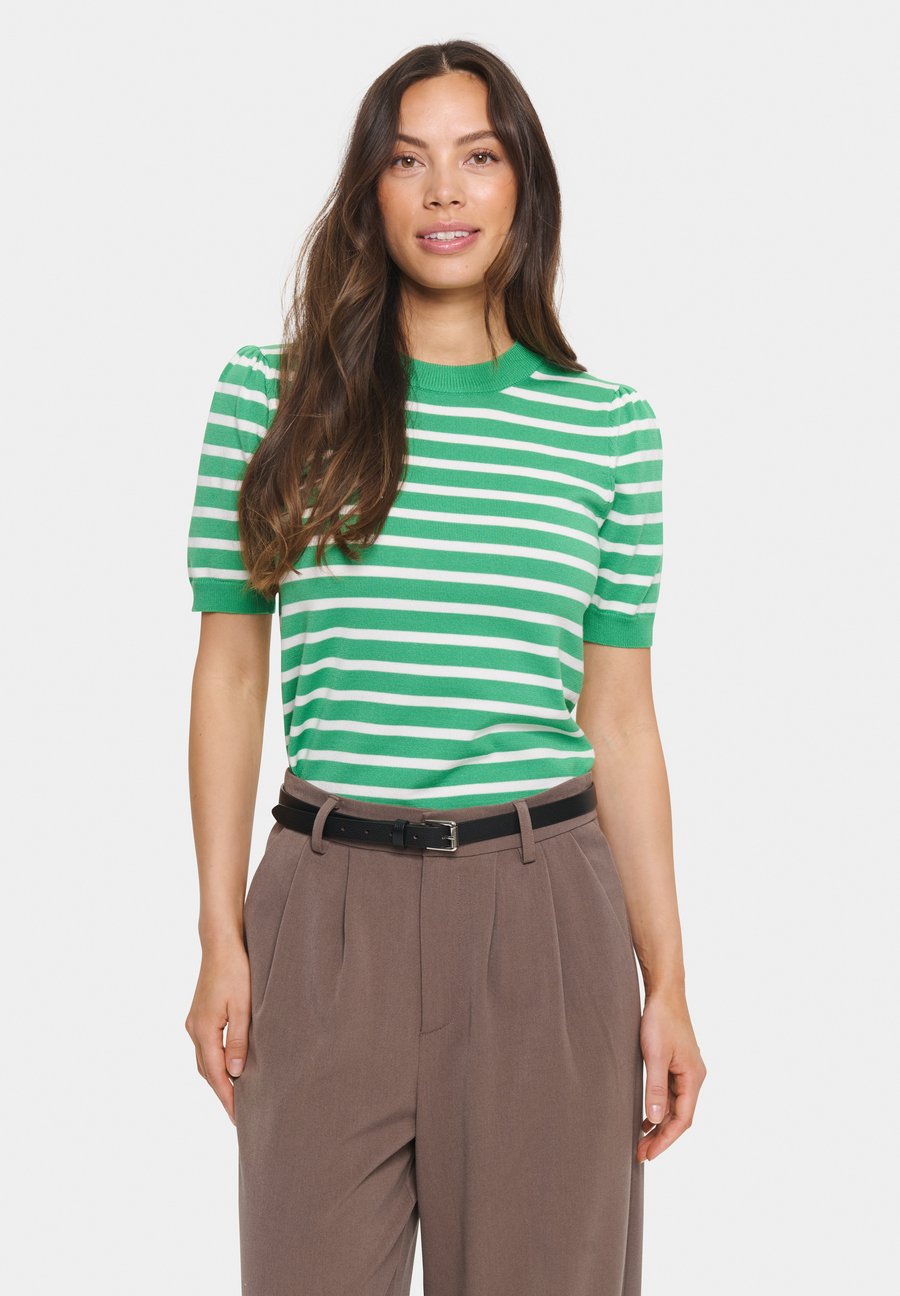 Футболка Saint Tropez MilaSZ SS Striped Pullover, Greenbriar Ice Stripe/Green, Зеленый, Футболка Saint Tropez MilaSZ SS Striped Pullover, Greenbriar Ice Stripe/Green
Футболка Saint Tropez MilaSZ SS Striped Pullover, Greenbriar Ice Stripe/Green, Зеленый, Футболка Saint Tropez MilaSZ SS Striped Pullover, Greenbriar Ice Stripe/Green