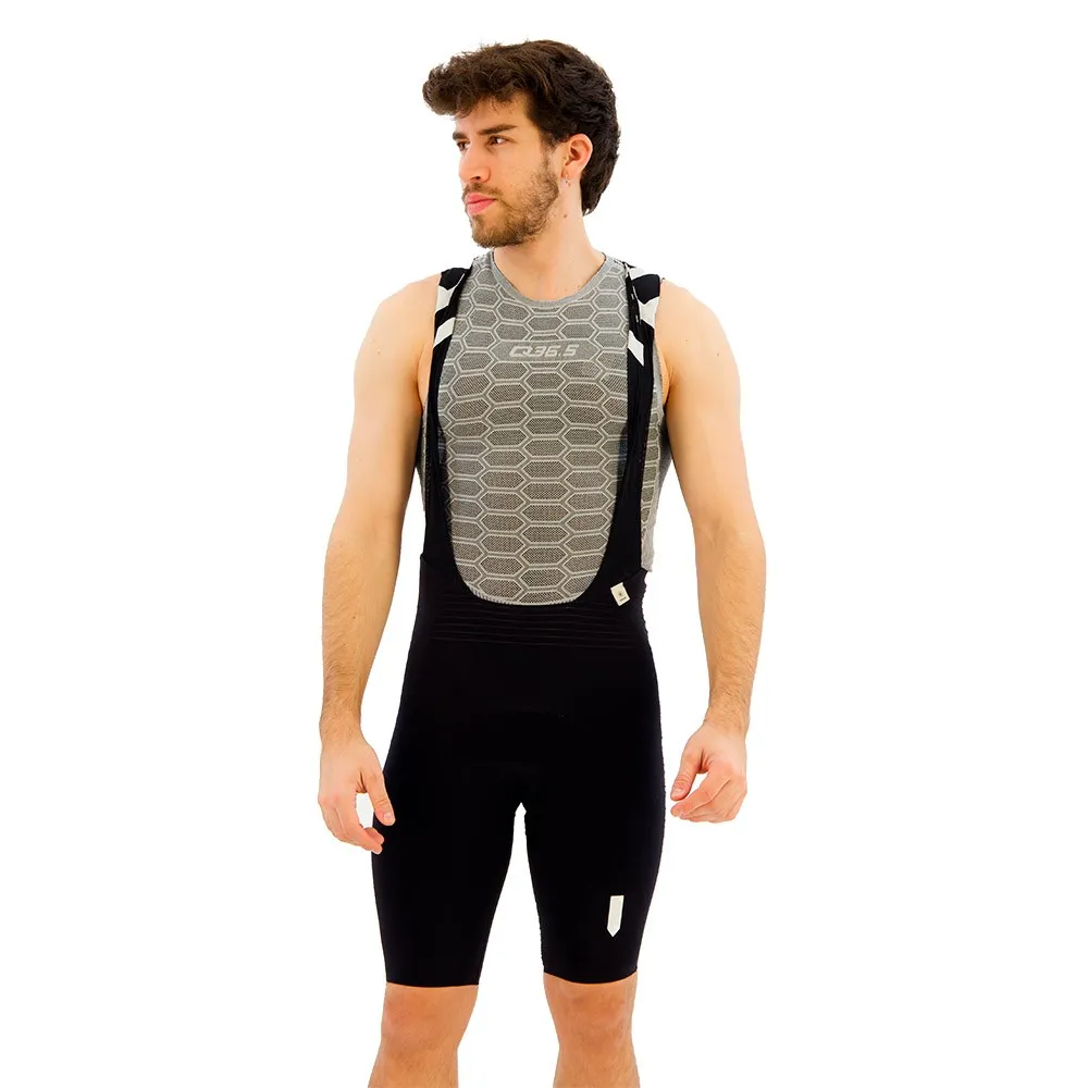 Шорты с нагрудником Q36.5 Unique Pro, черный
Шорты с нагрудником Q36.5 Unique Pro, черный