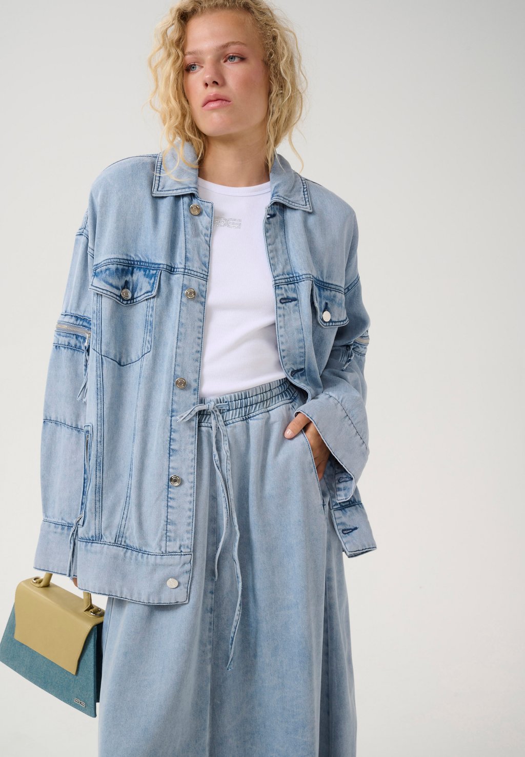 Джинсовая куртка GZFELINA Gestuz, светло-голубой, Синий, Джинсовая куртка GZFELINA Gestuz, светло-голубой
Джинсовая куртка GZFELINA Gestuz, светло-голубой, Синий, Джинсовая куртка GZFELINA Gestuz, светло-голубой
